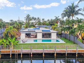 380 SE 1st Ter, Pompano Beach FL 33060