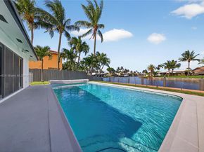 380 SE 1st Ter, Pompano Beach FL 33060