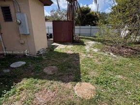 5631 Branch St, Hollywood FL 33021