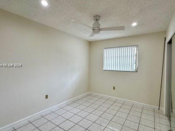 1801 NW 5th St, Miami FL 33125