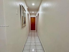 1801 NW 5th St, Miami FL 33125