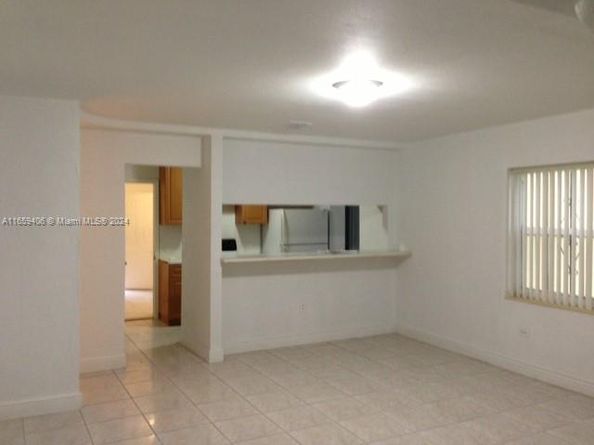 530 NW 53rd St, Miami FL 33127
