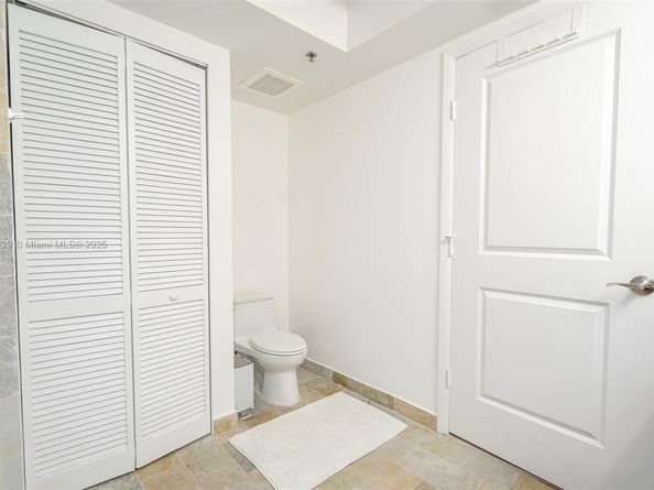 2641 N Flamingo Rd 1603N, Sunrise FL 33323