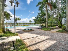 2641 N Flamingo Rd 1603N, Sunrise FL 33323