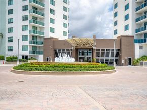 2641 N Flamingo Rd 1603N, Sunrise FL 33323