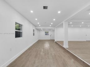 75 NW 160th St, Miami FL 33169