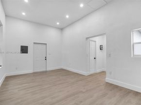 75 NW 160th St, Miami FL 33169