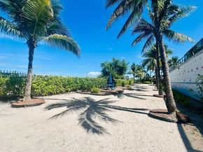 6039 Collins Ave 1223, Miami Beach FL 33140