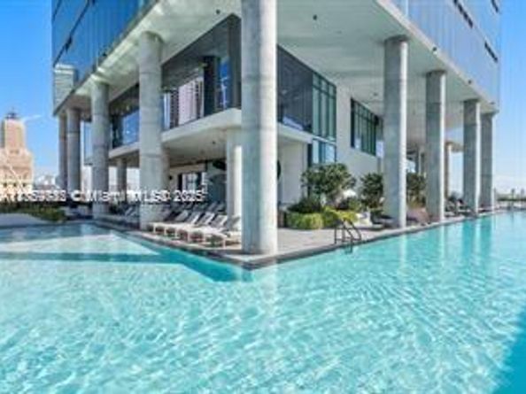 398 NE 5th St 2809, Miami FL 33132
