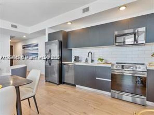 398 NE 5th St 2809, Miami FL 33132
