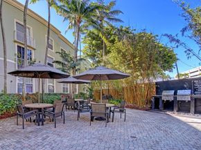 1919 Van Buren St 321A, Hollywood FL 33020