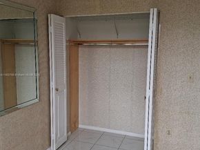 1300 Saint Charles Pl 302, Pembroke Pines FL 33026