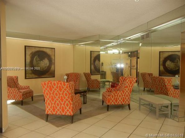 1300 Saint Charles Pl 302, Pembroke Pines FL 33026