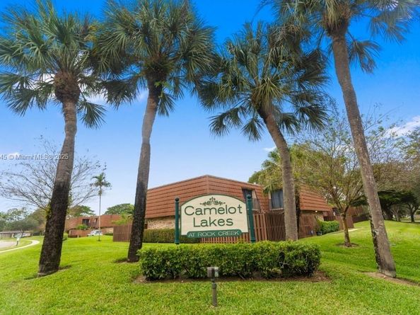 4084 Forest Hill Dr 4084, Cooper City FL 33026