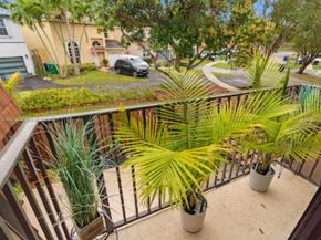 4084 Forest Hill Dr 4084, Cooper City FL 33026