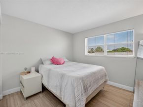 2715 NE 49th St 309, Fort Lauderdale FL 33308