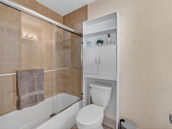 2715 NE 49th St 309, Fort Lauderdale FL 33308