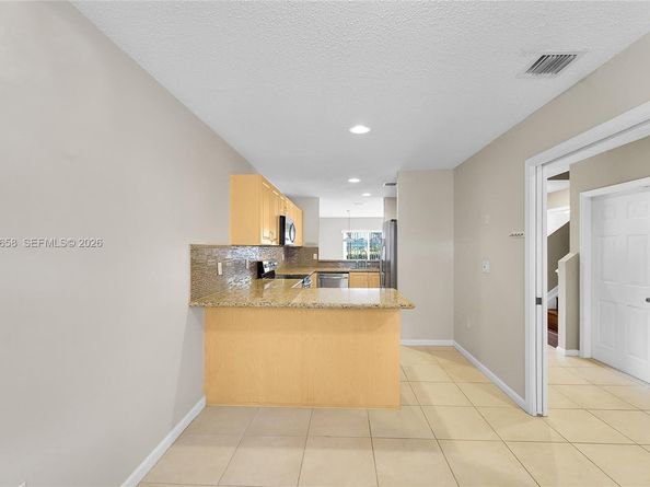 9840 NW 19th Pl, Sunrise FL 33322