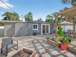 6640 Douglas, Hollywood FL 33024