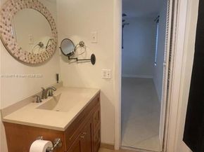 421 NE 1st St 119, Hallandale Beach FL 33009