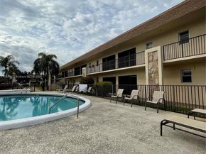 421 NE 1st St 119, Hallandale Beach FL 33009