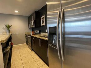 421 NE 1st St 119, Hallandale Beach FL 33009