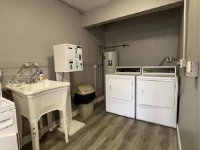 421 NE 1st St 119, Hallandale Beach FL 33009