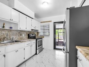 175 W 56th St, Hialeah FL 33012