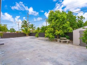 175 W 56th St, Hialeah FL 33012