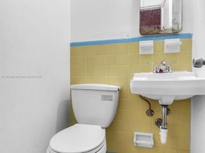 175 W 56th St, Hialeah FL 33012