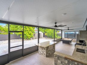 175 W 56th St, Hialeah FL 33012