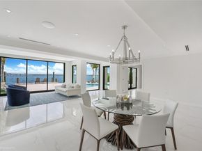 1001 N Venetian Dr, Miami FL 33139