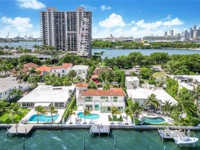 1001 N Venetian Dr, Miami FL 33139
