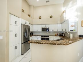 930 NW 197th Ave, Pembroke Pines FL 33029