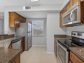 9999 Summerbreeze Dr 401, Sunrise FL 33322