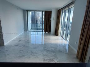 92 SW 3rd 3605, Miami FL 33130
