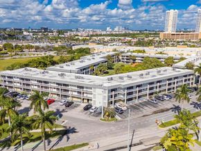 300 Layne Blvd 311, Hallandale Beach FL 33009