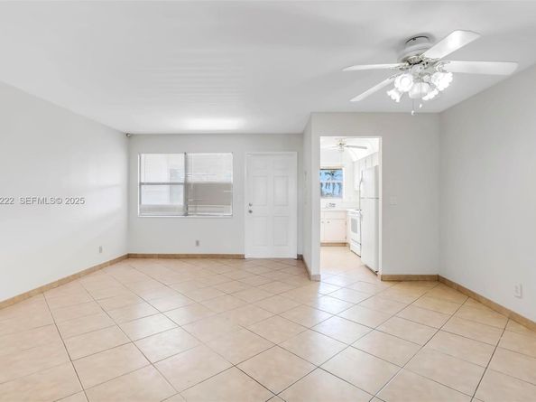 300 Layne Blvd 311, Hallandale Beach FL 33009