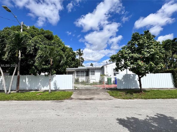 1600 NW 36th Ave, Miami FL 33125