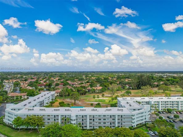 6698 N 10th Ave N 218, Lake Worth FL 33467