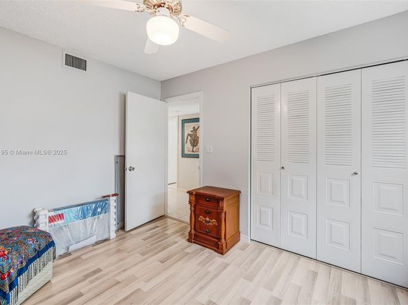 6698 N 10th Ave N 218, Lake Worth FL 33467