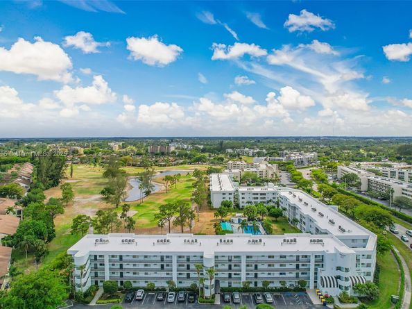6698 N 10th Ave N 218, Lake Worth FL 33467