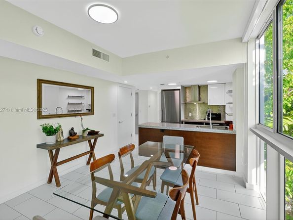 720 NE 62nd St 311, Miami FL 33138