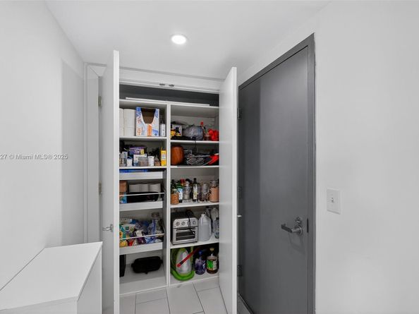 720 NE 62nd St 311, Miami FL 33138