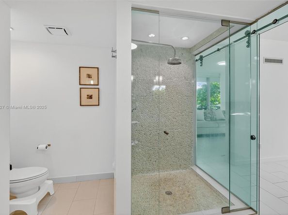 720 NE 62nd St 311, Miami FL 33138