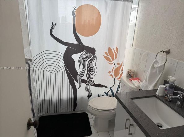 7700 Camino Real D101, Miami FL 33143