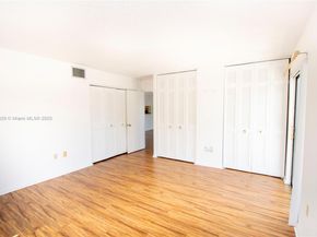 130 S Shore Dr 2F, Miami Beach FL 33141