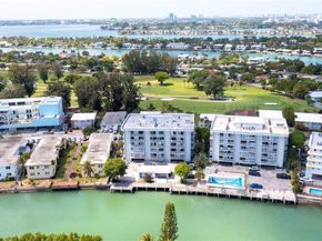 130 S Shore Dr 2F, Miami Beach FL 33141