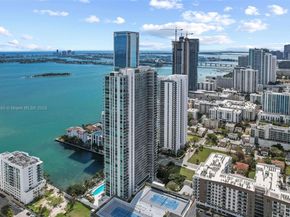 460 NE 28th St 1404, Miami FL 33137