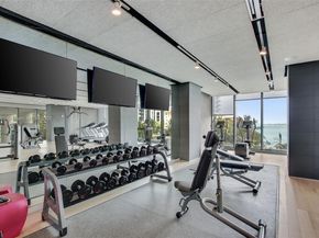 460 NE 28th St 1404, Miami FL 33137